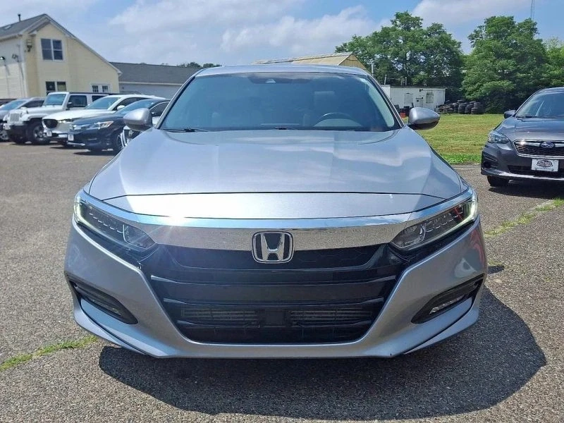 2018 Honda Accord 10th Gen - Image 2 of 12