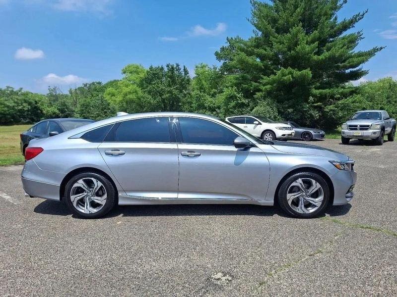 2018 Honda Accord 10th Gen - Image 7 of 12