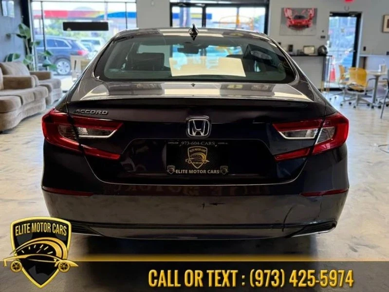 2018 Honda Accord 10th Gen - Image 5 of 12