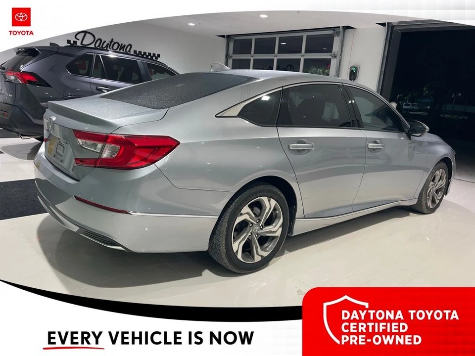 2018 Honda Accord 10th Gen - Image 10 of 10