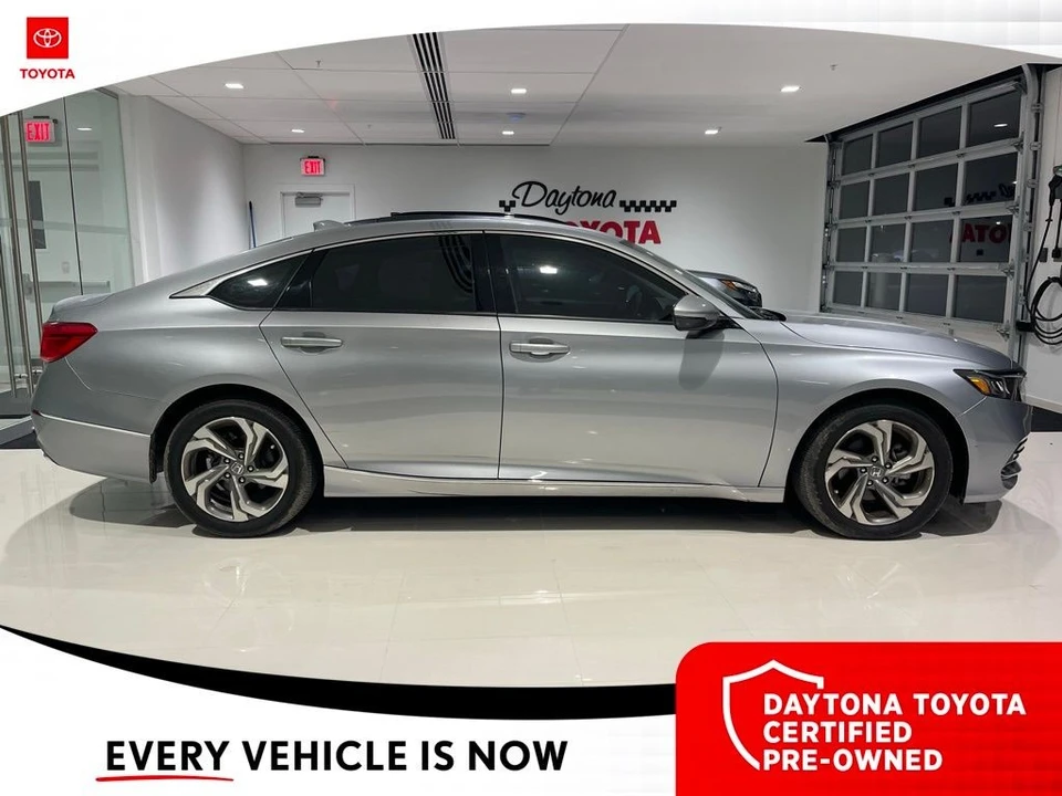 2018 Honda Accord 10th Gen - Image 7 of 10