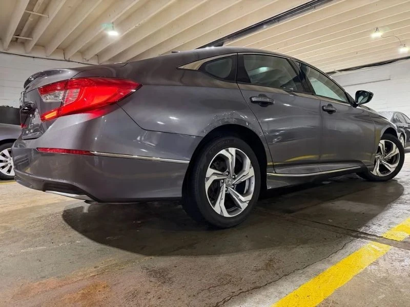 2018 Honda Accord 10th Gen - Image 4 of 12