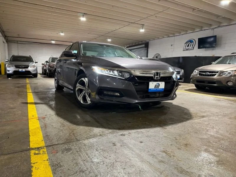 2018 Honda Accord 10th Gen - Image 6 of 12