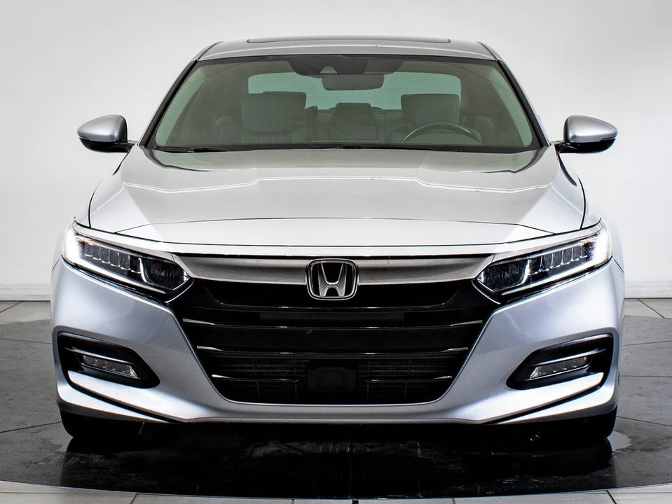 2018 Honda Accord 10th Gen - Image 2 of 21