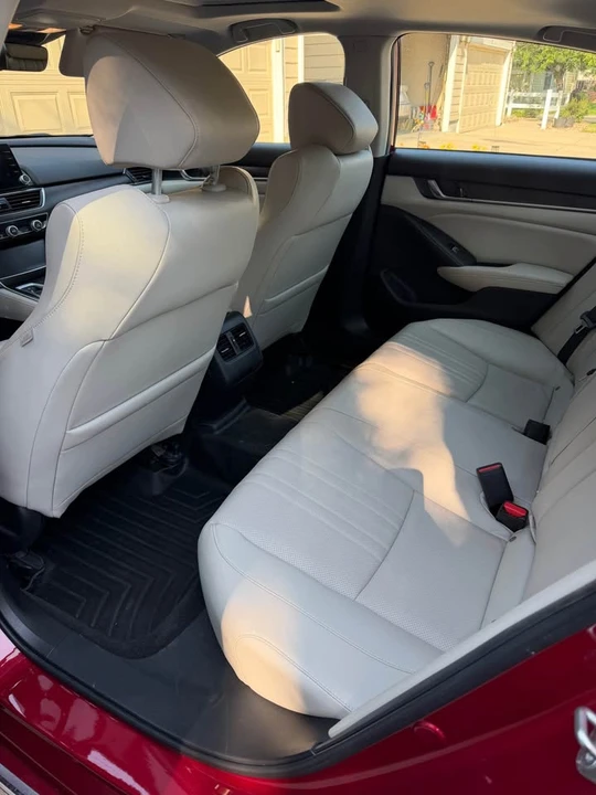 2018 Honda Accord 10th Gen - Image 5 of 9
