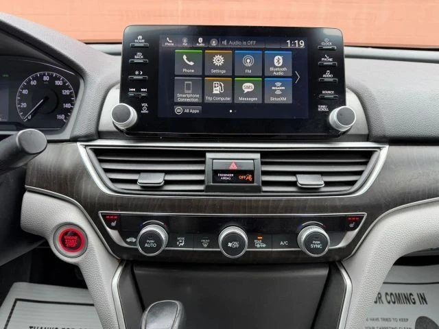 2018 Honda Accord 10th Gen - Image 29 of 31