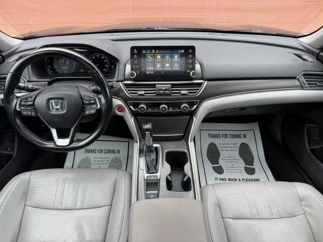 2018 Honda Accord 10th Gen - Image 23 of 31