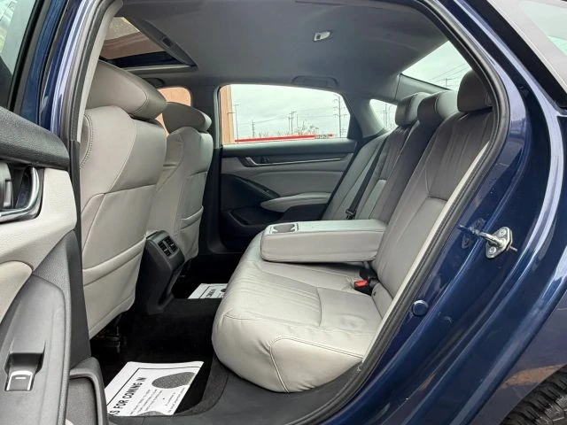 2018 Honda Accord 10th Gen - Image 20 of 31