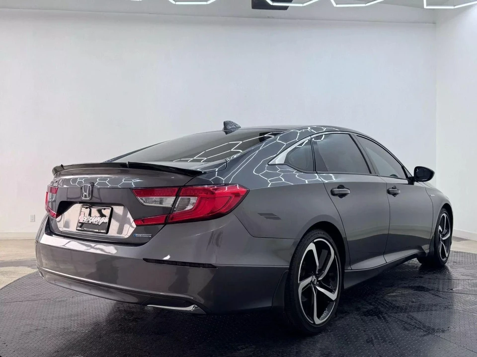 2018 Honda Accord 10th Gen - Image 4 of 21