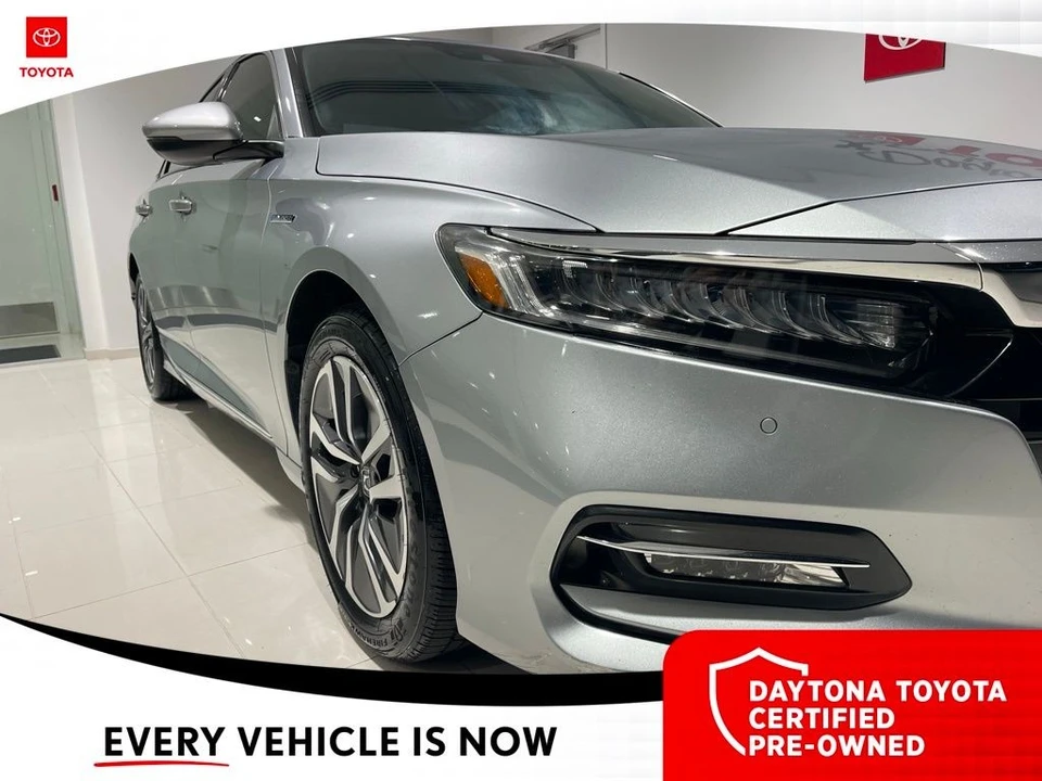 2018 Honda Accord 10th Gen - Image 2 of 12