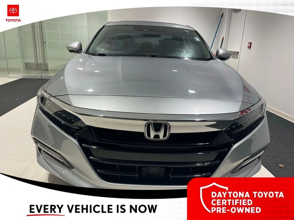 2018 Honda Accord 10th Gen - Image 4 of 12