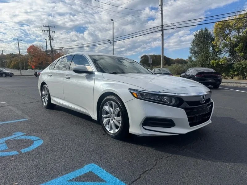 2018 Honda Accord 10th Gen - Image 4 of 7