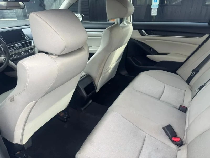 2018 Honda Accord 10th Gen - Image 6 of 7