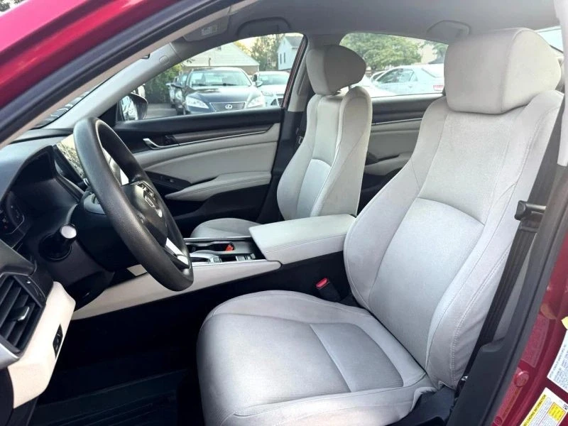 2018 Honda Accord 10th Gen - Image 11 of 12
