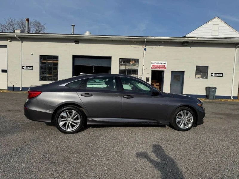 2018 Honda Accord 10th Gen - Image 11 of 12