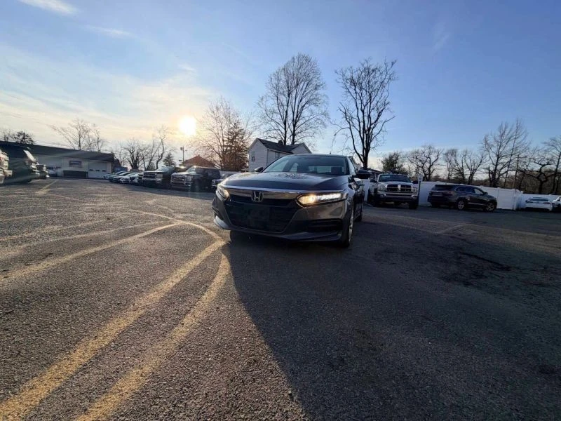 2018 Honda Accord 10th Gen - Image 2 of 12
