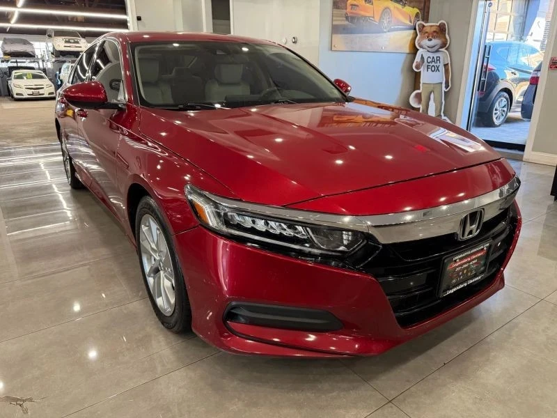 2018 Honda Accord 10th Gen - Image 6 of 12
