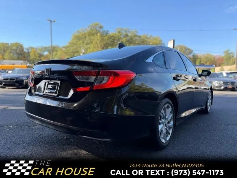2018 Honda Accord 10th Gen - Image 7 of 12