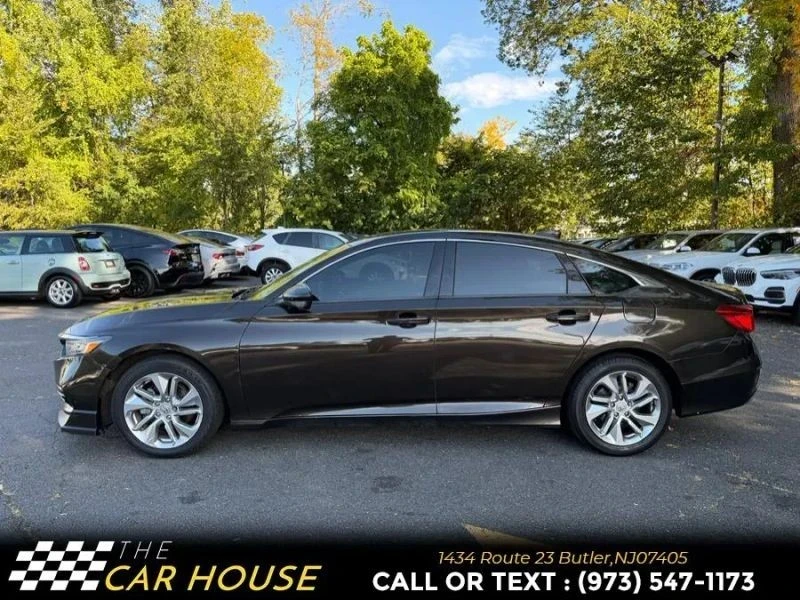 2018 Honda Accord 10th Gen - Image 8 of 12