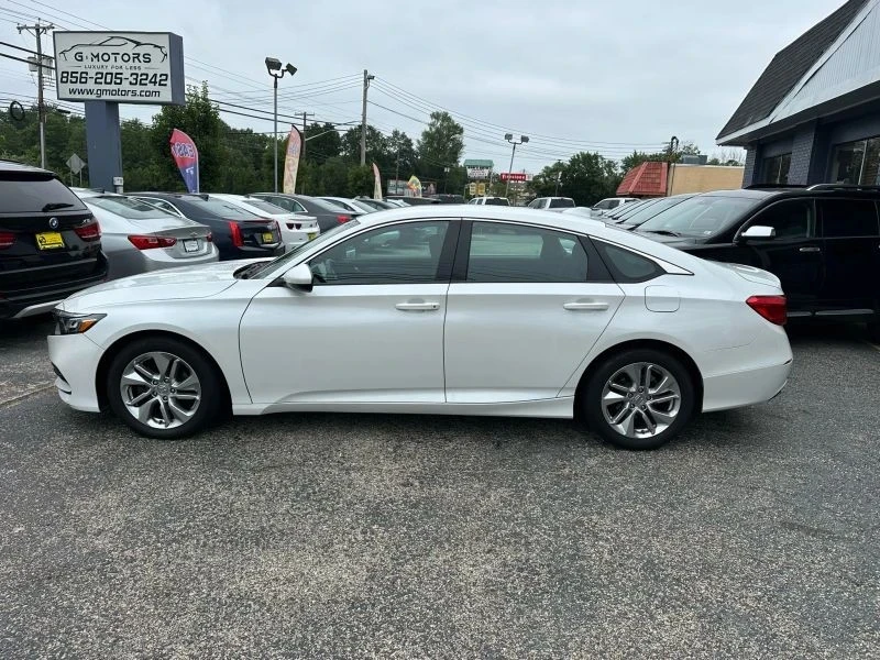 2018 Honda Accord 10th Gen - Image 5 of 12