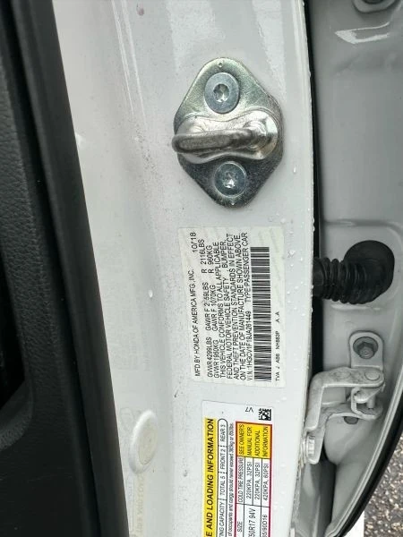 2018 Honda Accord 10th Gen - Image 11 of 12
