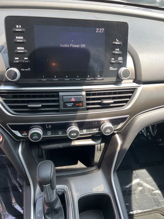 2018 Honda Accord 10th Gen - Image 12 of 12