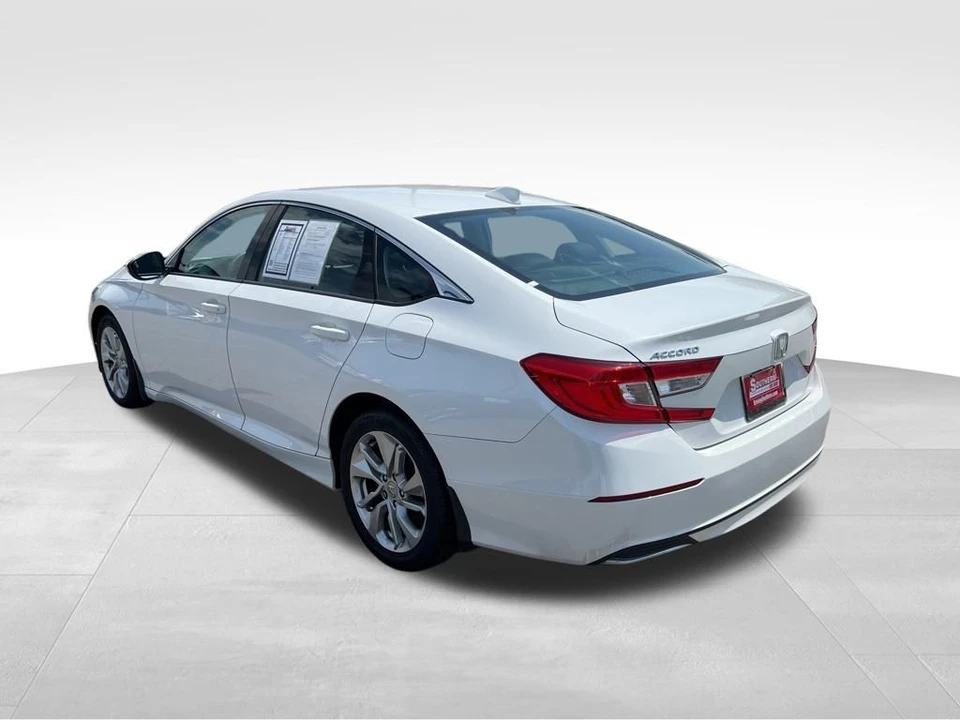 2018 Honda Accord 10th Gen - Image 3 of 12