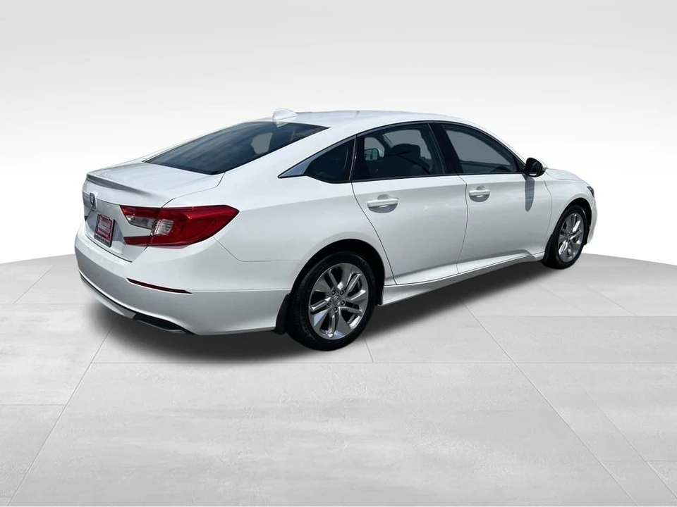 2018 Honda Accord 10th Gen - Image 5 of 12