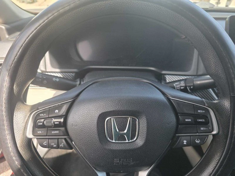 2018 Honda Accord 10th Gen - Image 11 of 19