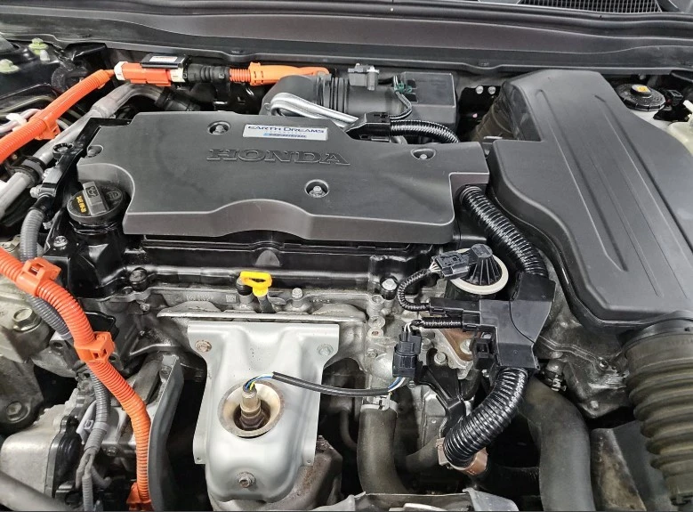 2018 Honda Accord 10th Gen - Image 6 of 19