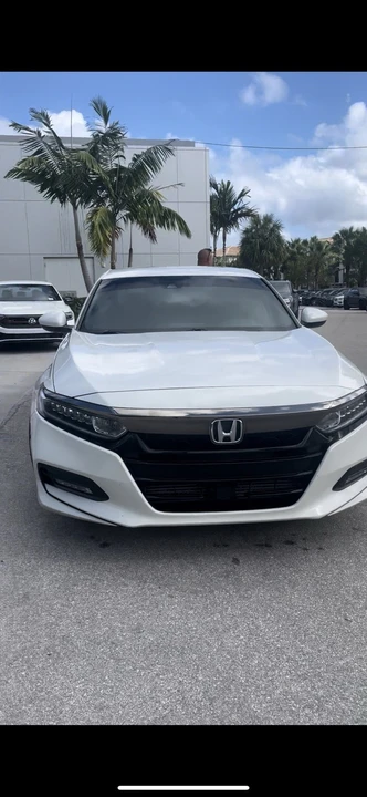 2018 Honda Accord 10th Gen - Image 2 of 7