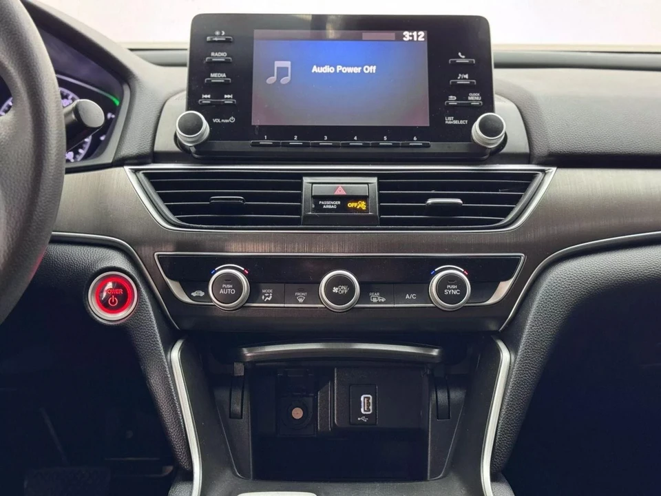2018 Honda Accord 10th Gen - Image 15 of 21