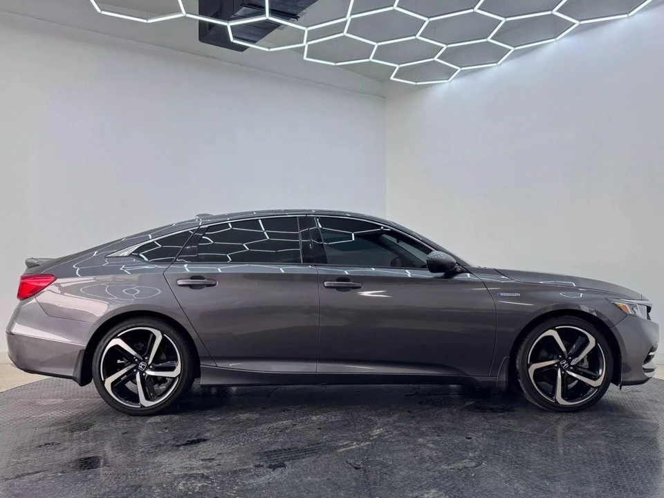 2018 Honda Accord 10th Gen - Image 3 of 21