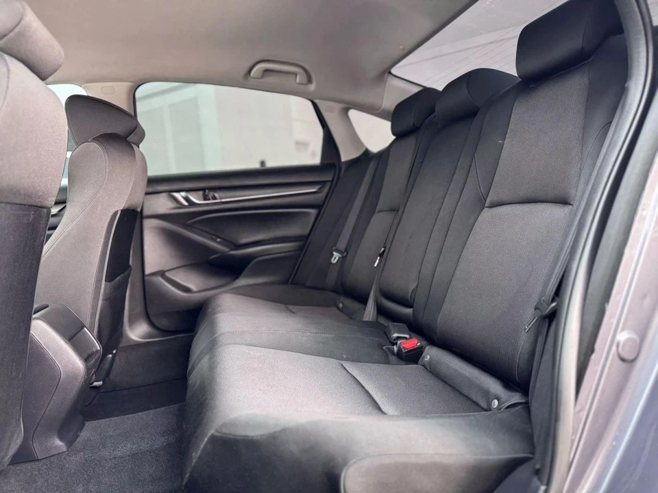 2018 Honda Accord 10th Gen - Image 13 of 21