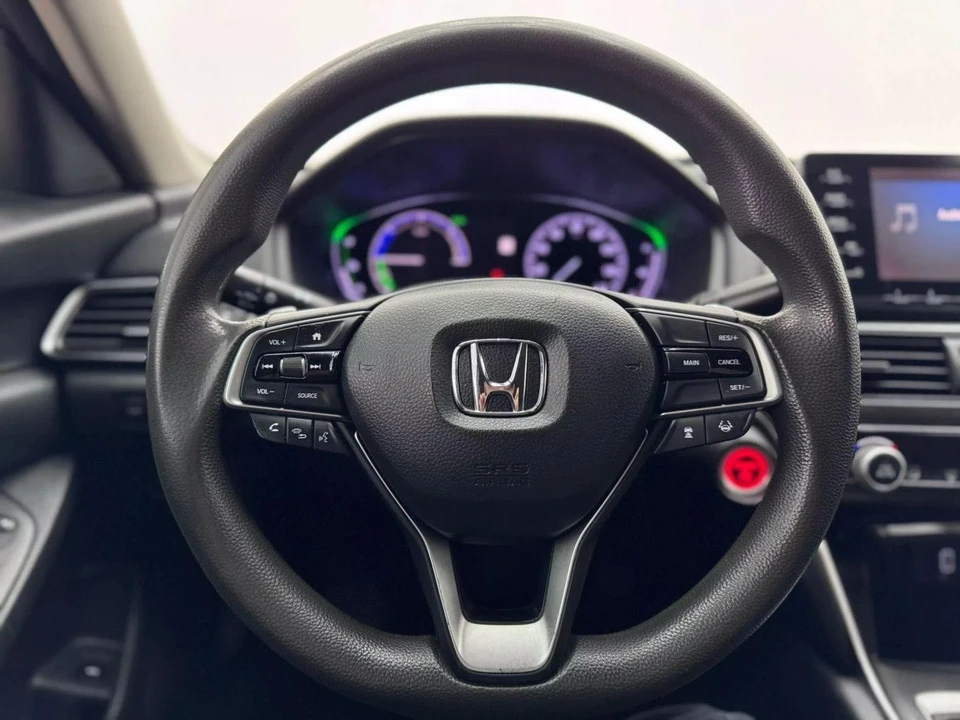 2018 Honda Accord 10th Gen - Image 16 of 21