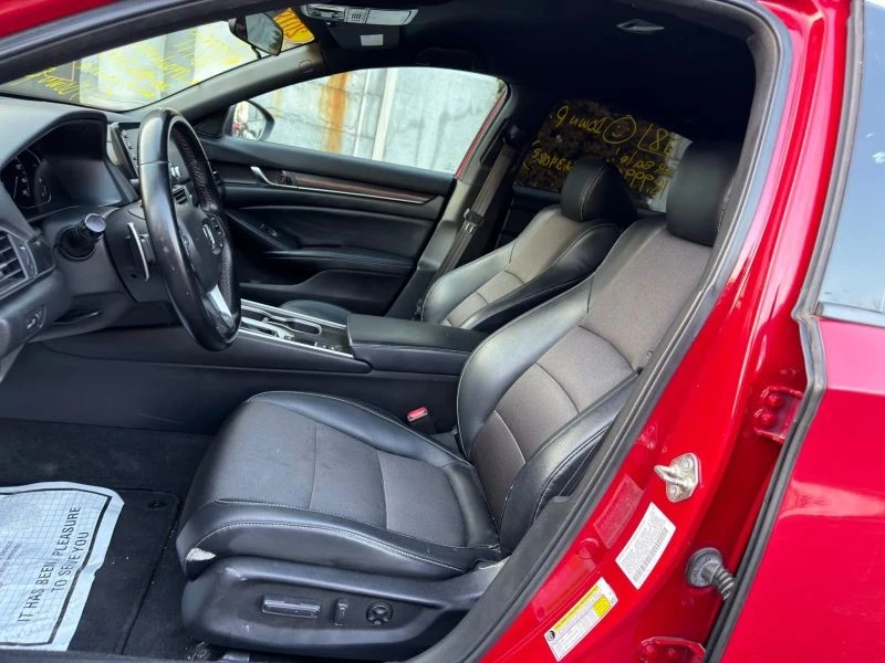 2018 Honda Accord 10th Gen - Image 11 of 12