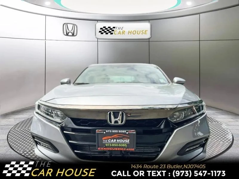 2018 Honda Accord 10th Gen - Image 5 of 12