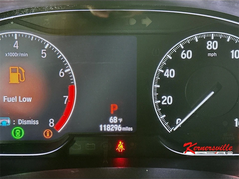 2018 Honda Accord 10th Gen - Image 15 of 21