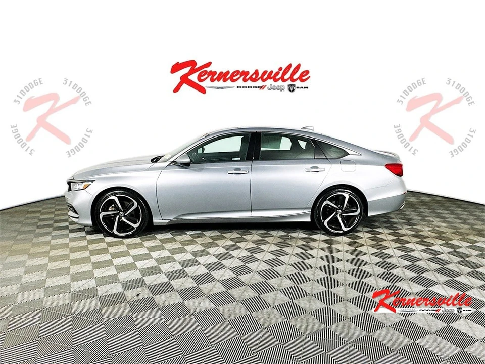 2018 Honda Accord 10th Gen - Image 4 of 21