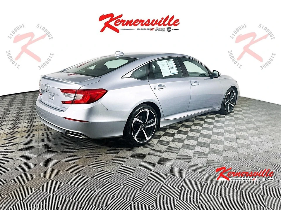 2018 Honda Accord 10th Gen - Image 7 of 21