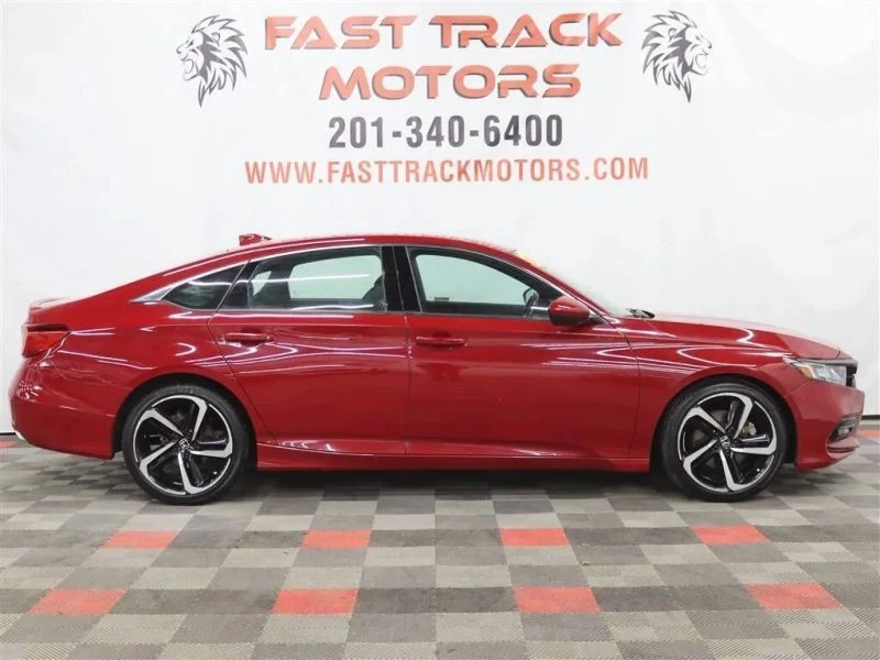 2018 Honda Accord 10th Gen - Image 4 of 12