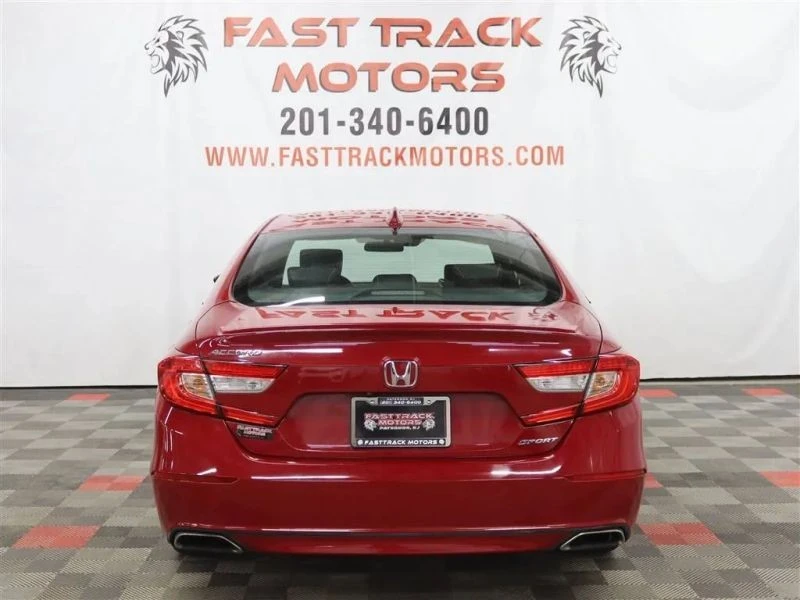 2018 Honda Accord 10th Gen - Image 5 of 12
