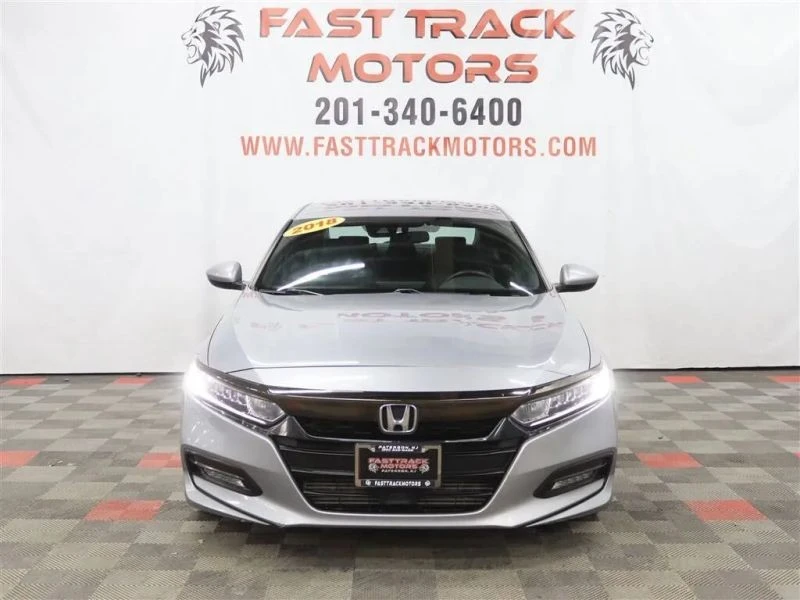 2018 Honda Accord 10th Gen - Image 2 of 12