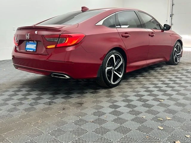 2018 Honda Accord 10th Gen - Image 10 of 12