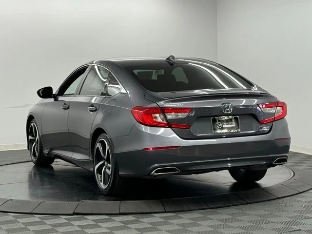 2018 Honda Accord 10th Gen - Image 10 of 21