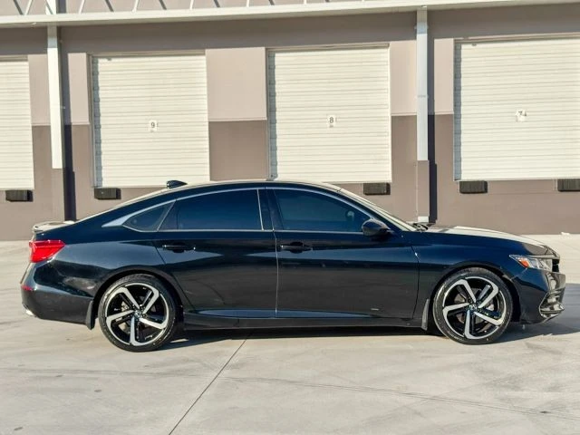 2018 Honda Accord 10th Gen - Image 7 of 21