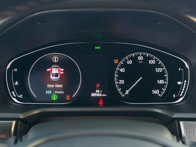 2018 Honda Accord 10th Gen - Image 17 of 21