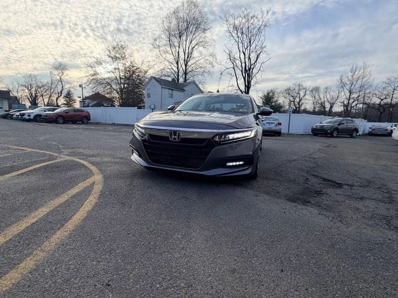 2018 Honda Accord 10th Gen - Image 2 of 12