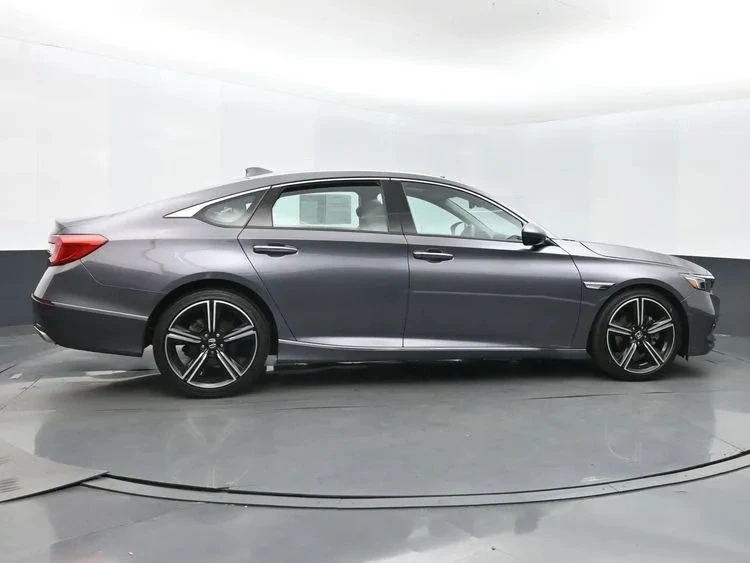 2018 Honda Accord 10th Gen - Image 4 of 12