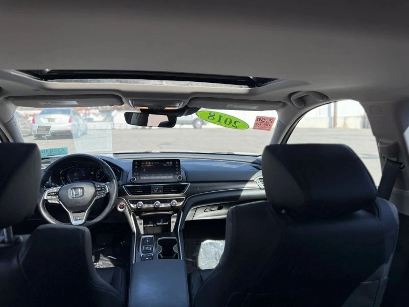 2018 Honda Accord 10th Gen - Image 7 of 8
